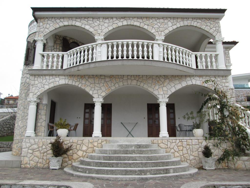 Apartments Villa Sandra Abbazia Esterno foto